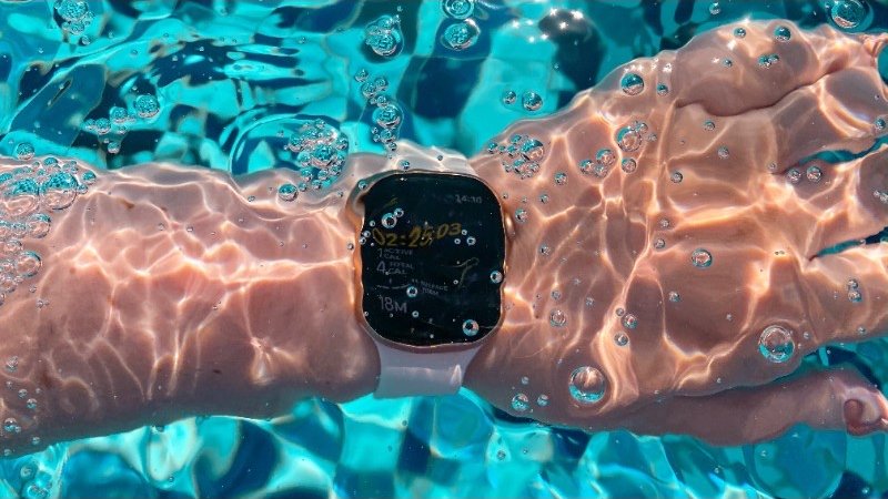 Is Apple Watch Still Waterproof After Screen Replacement?