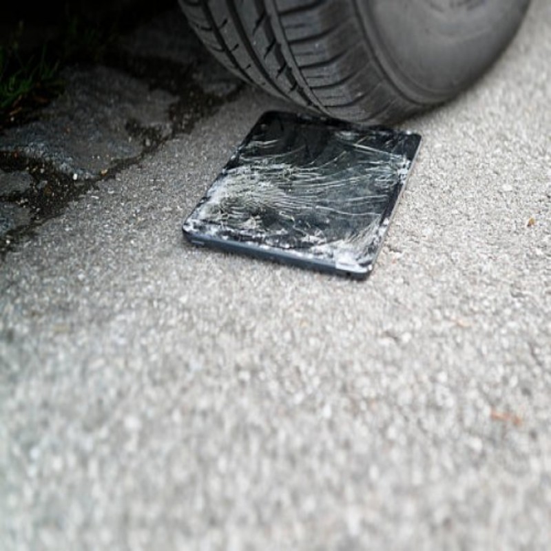 What are the common causes of cracked iPad screens?